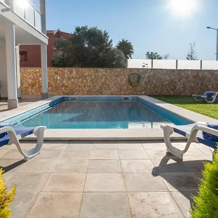 Vila Luxury Vau With Private Heated Pool