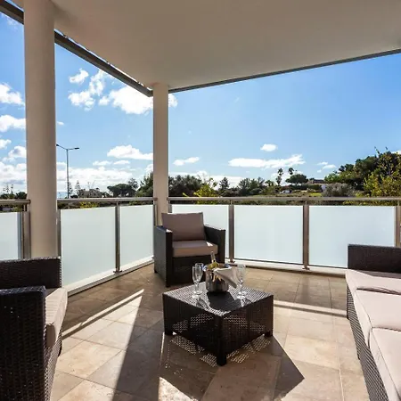 Luxury Vau With Private Heated Pool *