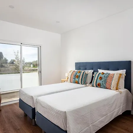Luxury Vau Beach With Private Heated Pool Portimao