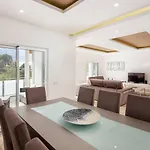 Luxury Vau With Private Heated Pool ポルティマン