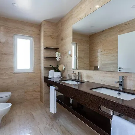 ヴィラ Luxury Vau With Private Heated Pool *