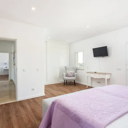 Luxury Vau With Private Heated Pool וילה