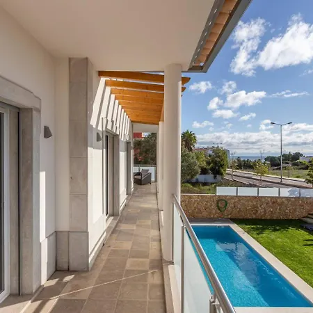 וילה Luxury Vau With Private Heated Pool פורטימאו